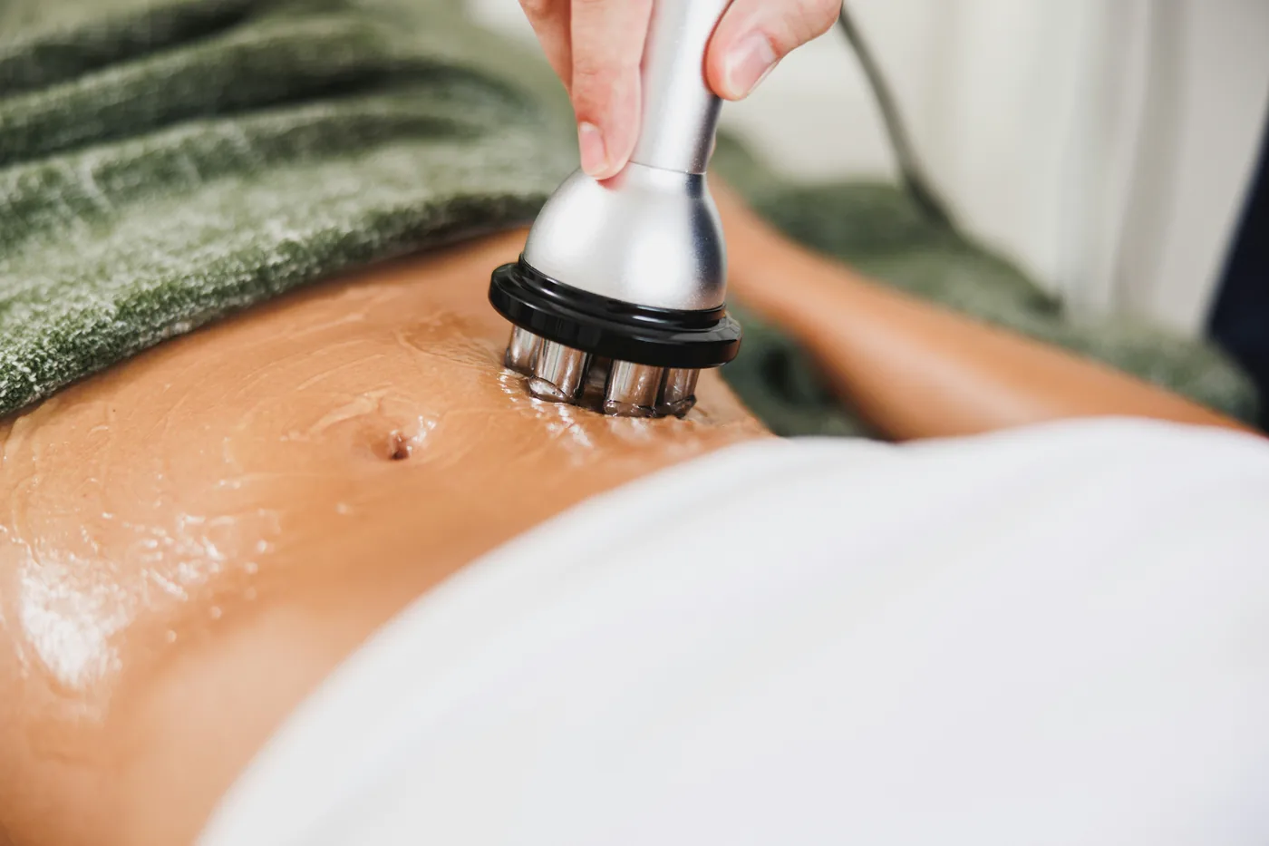 Weight loss treatment nutrition Hyderabad Kondapur — Ora Skin Clinics